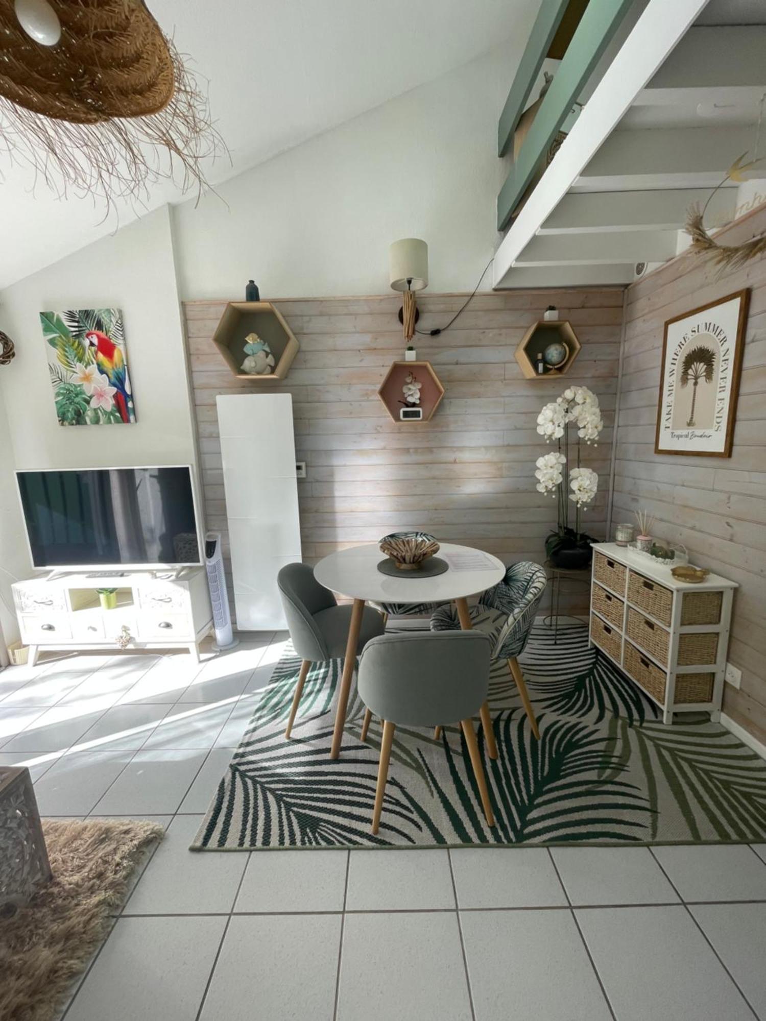Jolie Maison Au Golf Lacanau Esterno foto